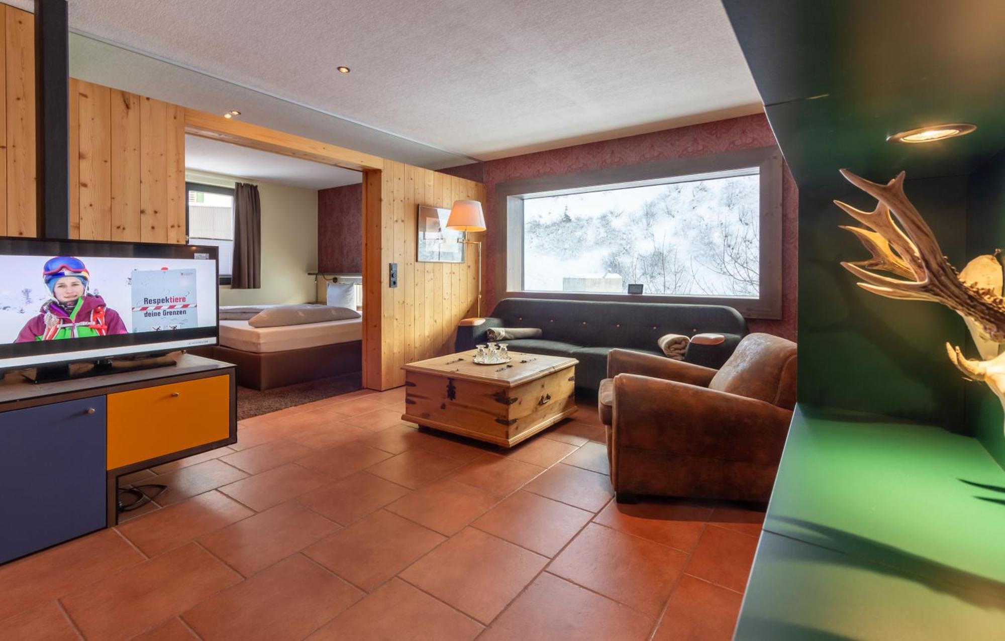 Wohlfühlhotel Hubertushof Stuben am Arlberg Exterior foto