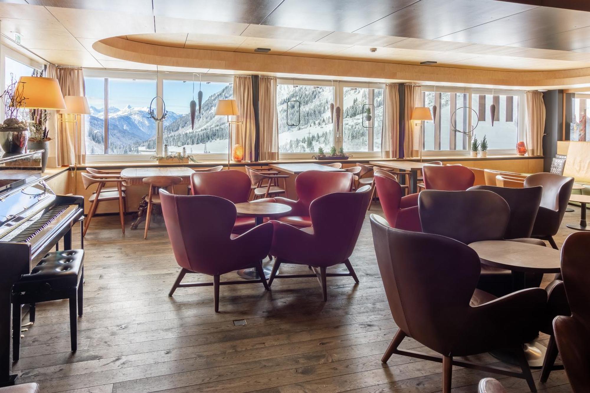 Wohlfühlhotel Hubertushof Stuben am Arlberg Exterior foto